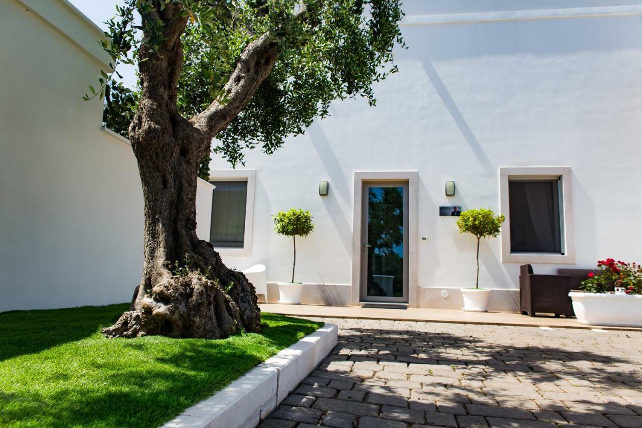 Bed and Breakfast Dal Signor Wolf Пецце-ди-Греко Экстерьер фото